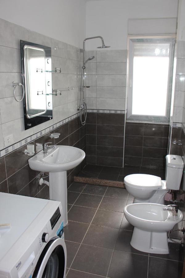 Comfy City Center Apartment Shkodër Eksteriør bilde